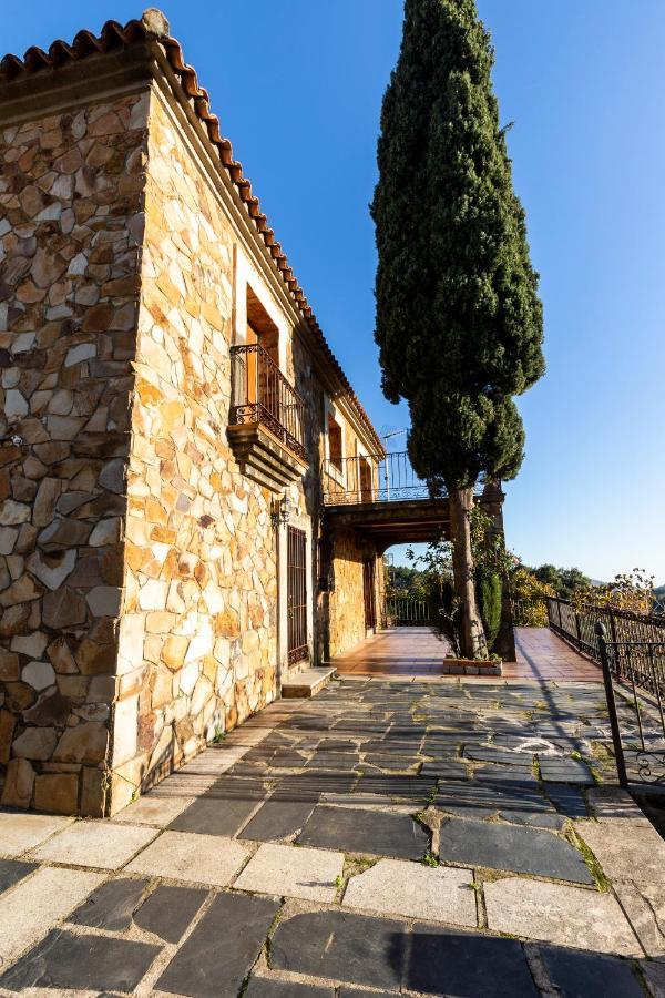 Torre de Don Miguel Casa Rural El Abeto المظهر الخارجي الصورة