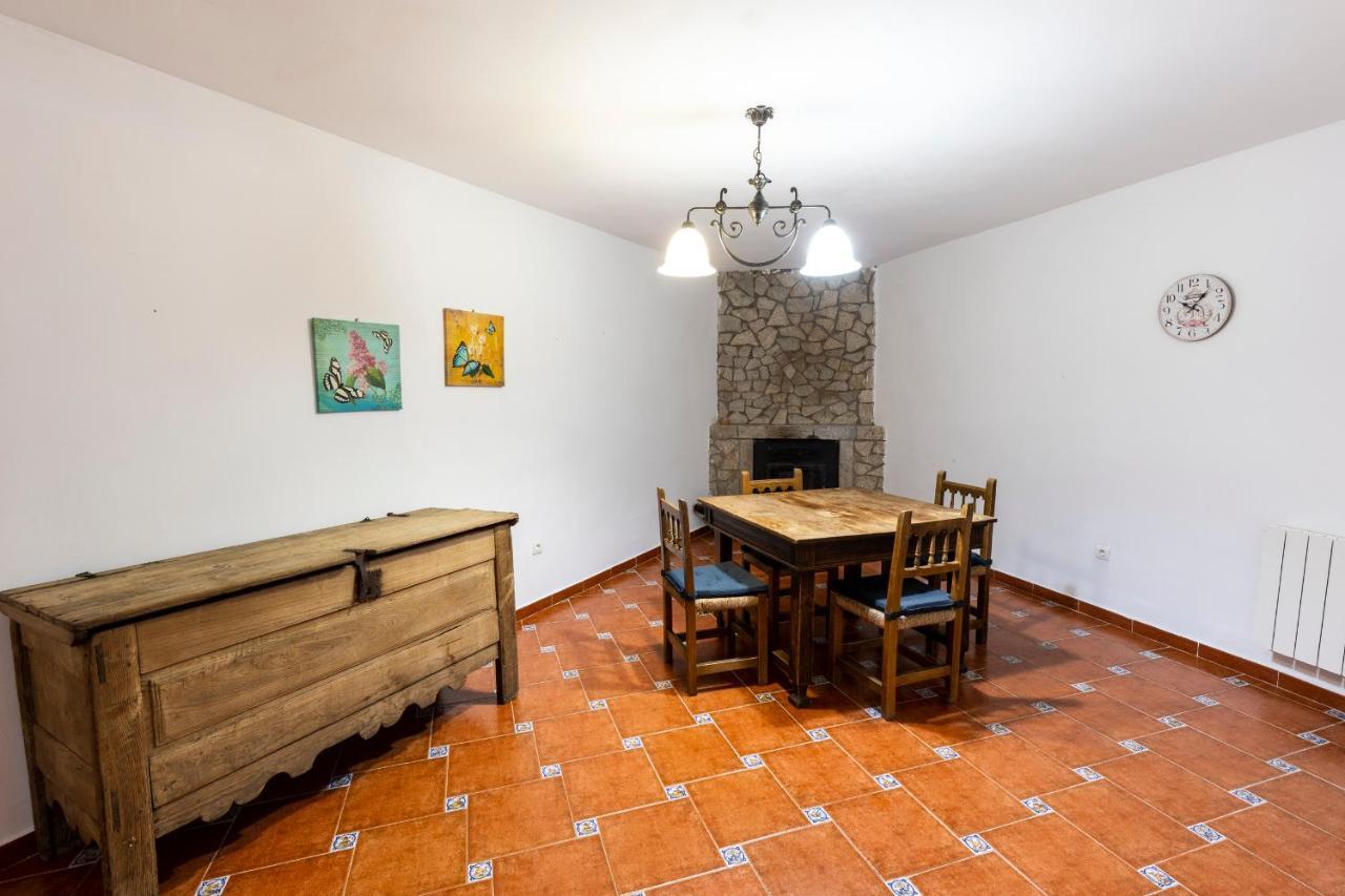 Torre de Don Miguel Casa Rural El Abeto المظهر الخارجي الصورة